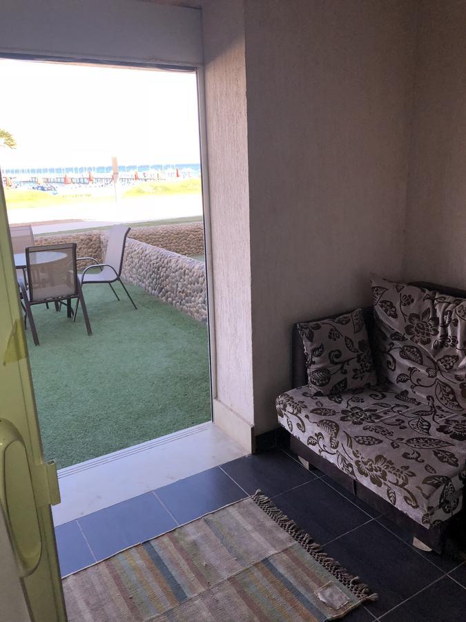 Chalet Porto South Beach - Beach Front Sea View Ain Suchna Exterior foto